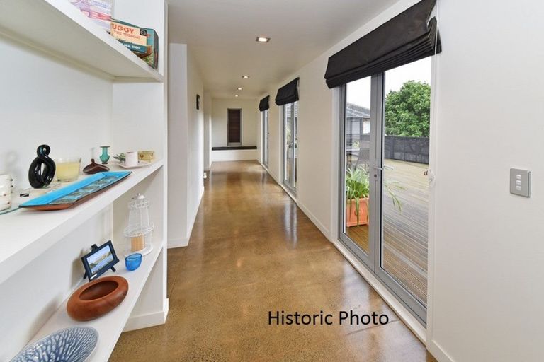Photo of property in 25 Saint Maroun Rise, The Gardens, Auckland, 2105
