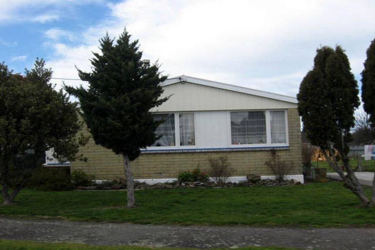 Photo of property in 39 Stuart Crescent, Masterton, 5810