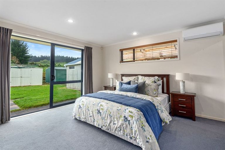 Photo of property in 34 Terry Smyth Drive, Kumeu, 0892