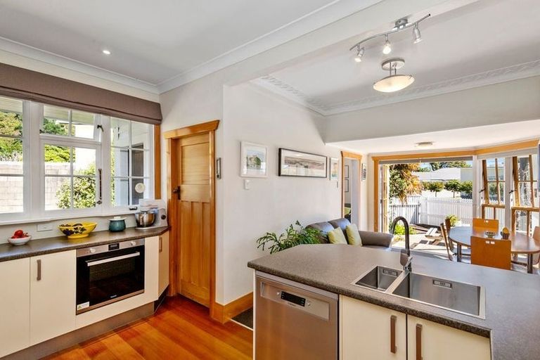 Photo of property in 14 Burnside Street, Waterloo, Lower Hutt, 5011