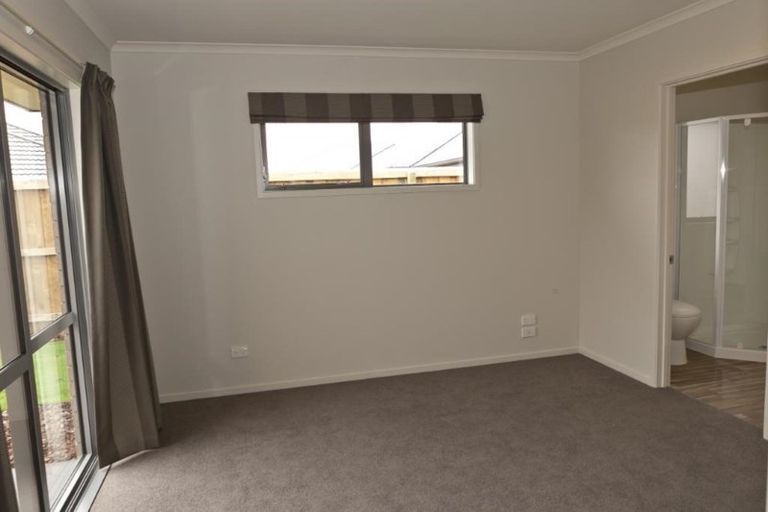 Photo of property in 13 Rossall Crescent, Rolleston, 7615