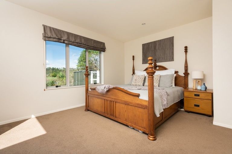 Photo of property in 39 Scoria Close, Pyes Pa, Tauranga, 3112