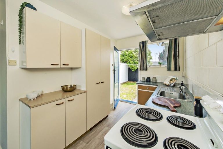 Photo of property in 11/20a Dickson Crescent, Hornby, Christchurch, 8042