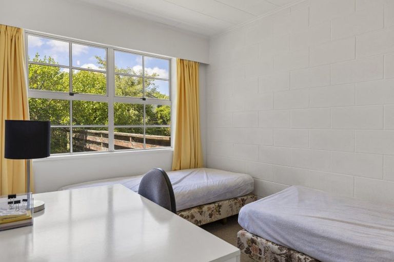 Photo of property in 2/17 Cumberland Street, Tauhara, Taupo, 3330