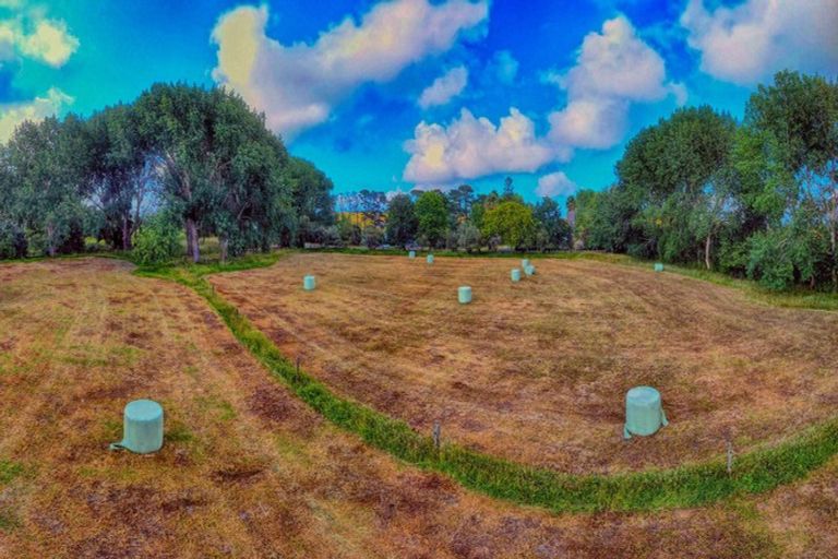 Photo of property in 734 Okahukura Road, Tapora, Wellsford, 0977