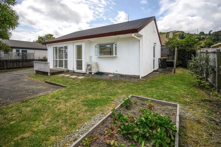 Photo of property in 2/26 Taupata Street, Stoke, Nelson, 7011