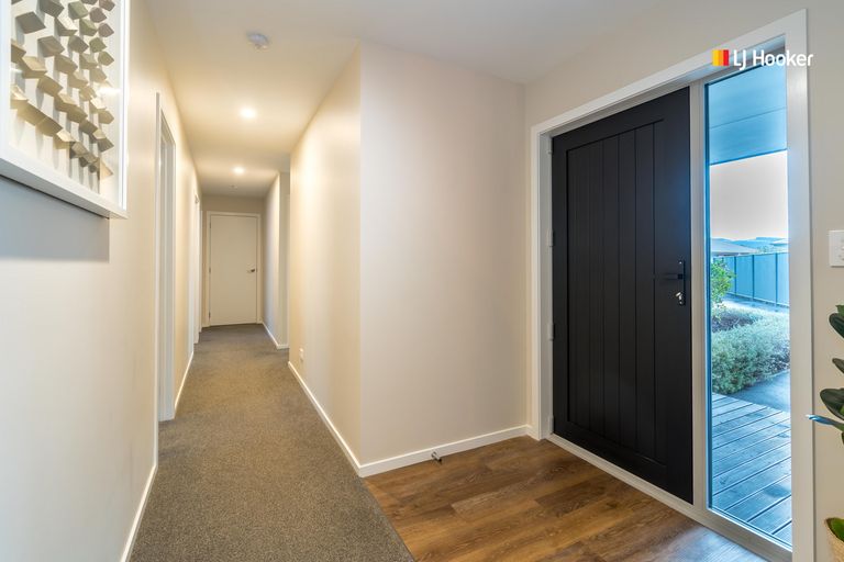 Photo of property in 45 Silver Springs Boulevard, Mosgiel, 9024