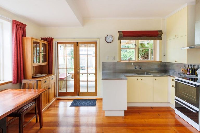 Photo of property in 55 Savage Crescent, West End, Palmerston North, 4412