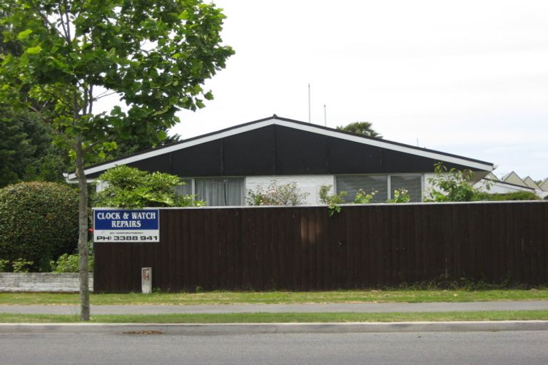 Photo of property in 4/16 Grove Road, Addington, Christchurch, 8024