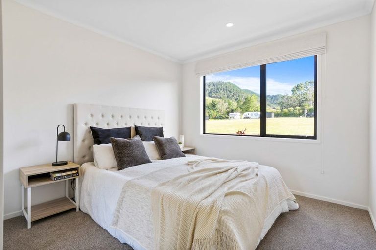 Photo of property in 6 Ian Hopper Way, Pauanui, 3579