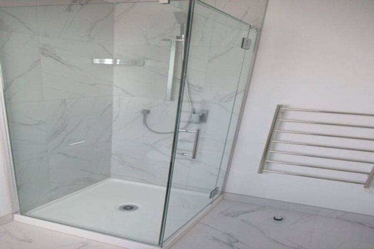 Photo of property in 3/3 Johnston Grove, Taita, Lower Hutt, 5011