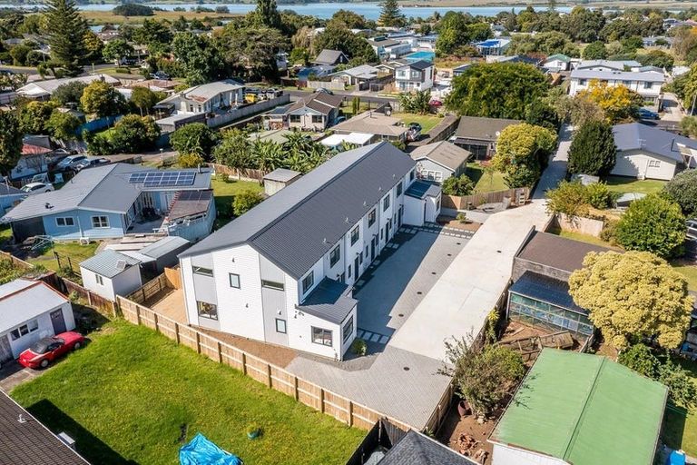 Photo of property in 6/8 Blanes Road, Weymouth, Auckland, 2103