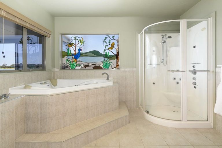 Photo of property in 46 Harbour Drive, Otumoetai, Tauranga, 3110