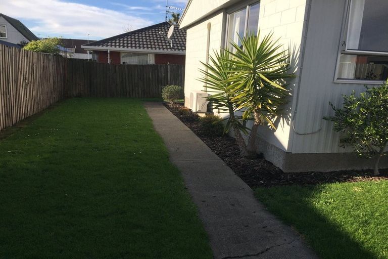 Photo of property in 4/14 Burdale Street, Riccarton, Christchurch, 8011