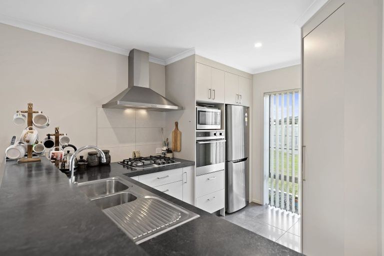 Photo of property in 22 Blanche Road, Papamoa Beach, Papamoa, 3118