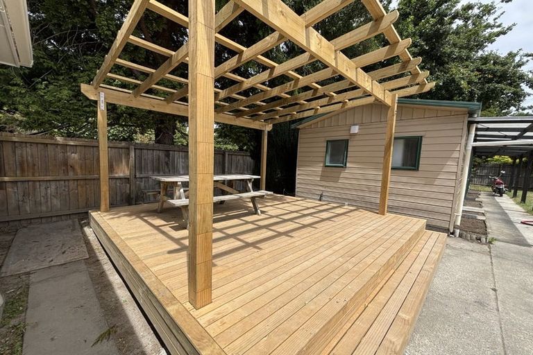 Photo of property in 34 Curletts Road, Sockburn, Christchurch, 8042