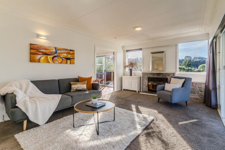 Photo of property in 2 Centennial Road, Fairfield, Dunedin, 9018