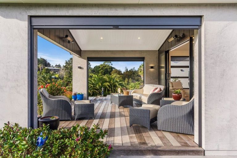 Photo of property in 19 Titoki Lane, Whangamata, 3691