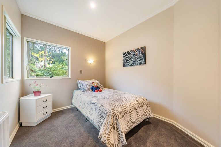 Photo of property in 458 Stokes Valley Road, Stokes Valley, Lower Hutt, 5019