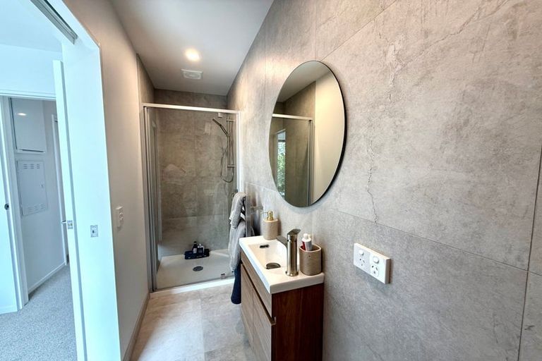 Photo of property in 6/90 Holly Road, St Albans, Christchurch, 8014