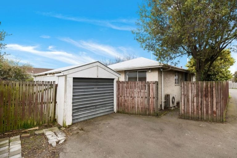 Photo of property in 1/58 Mathesons Road, Phillipstown, Christchurch, 8011