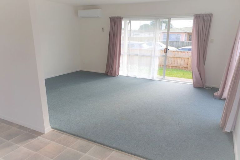 Photo of property in 21 Solway Street, Levin, 5510