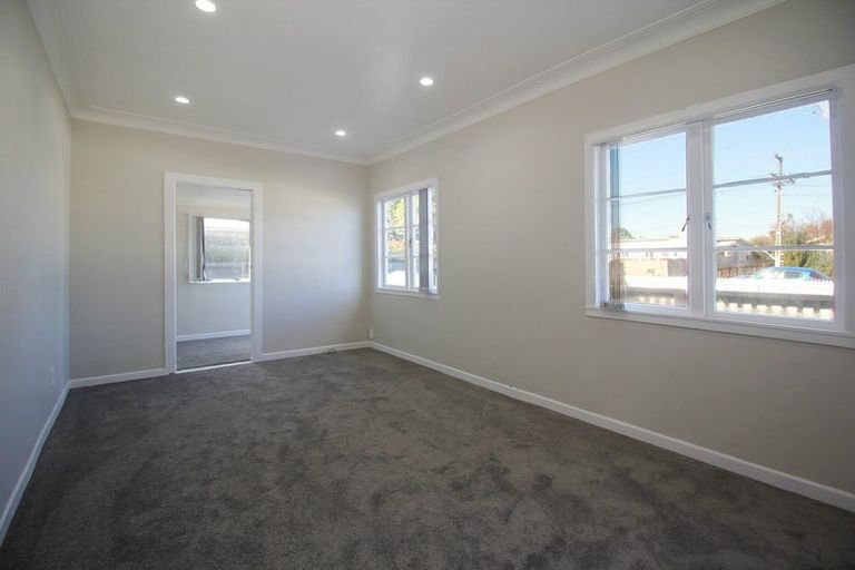 Photo of property in 27 Vine Street, Mangere East, Auckland, 2024