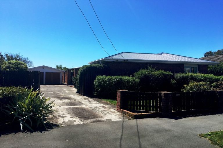 Photo of property in 25 Bourne Crescent, Papanui, Christchurch, 8053