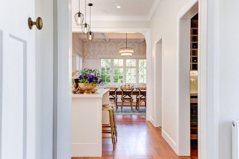 Photo of property in 3 Brassey Road, Saint Johns Hill, Whanganui, 4500