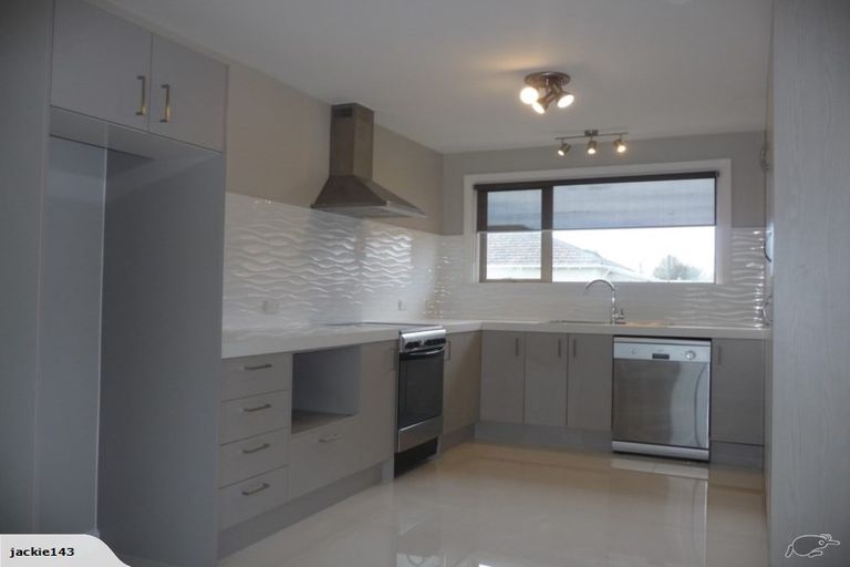 Photo of property in 666 Avonside Drive, Avonside, Christchurch, 8061