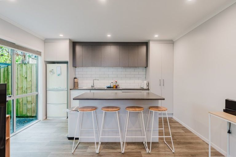 Photo of property in 1/10 Gazeley Avenue, Silverdale, Hamilton, 3216