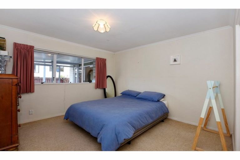 Photo of property in 10 Giblin Street, Richmond, 7020