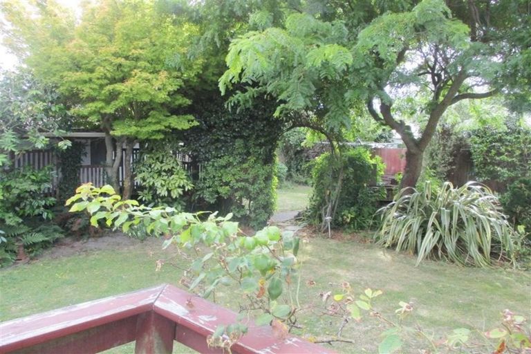 Photo of property in 5 Solway Avenue, Ilam, Christchurch, 8041