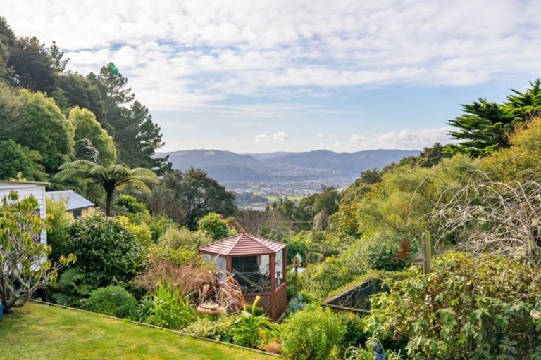 Photo of property in 10 Avro Road, Blue Mountains, Upper Hutt, 5371