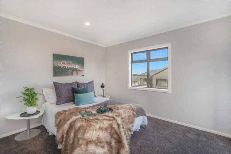 Photo of property in 70 Farringdon Avenue, Rototuna North, Hamilton, 3210