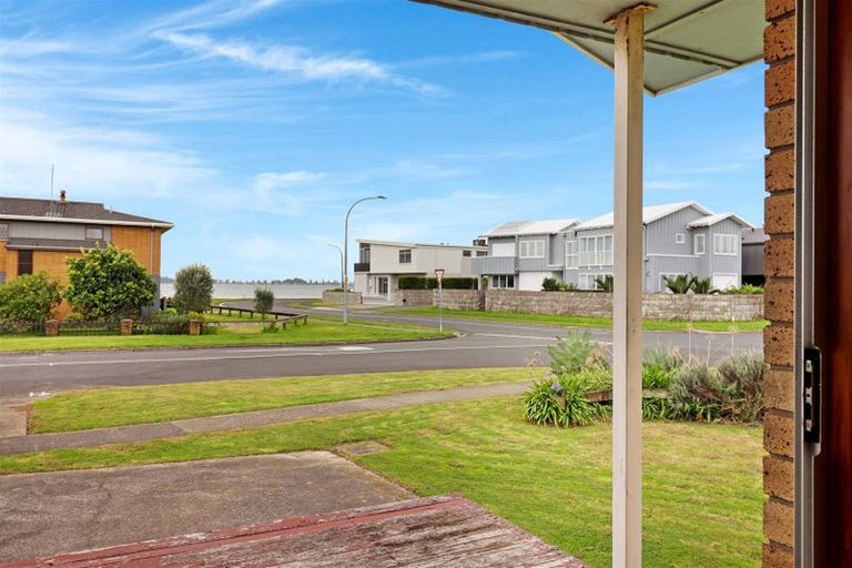 Photo of property in 68 Kulim Avenue, Otumoetai, Tauranga, 3110