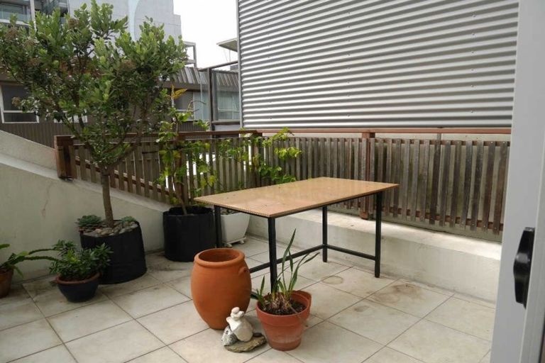 Photo of property in Sol Apartments, 32/37 Jessie Street, Te Aro, Wellington, 6011