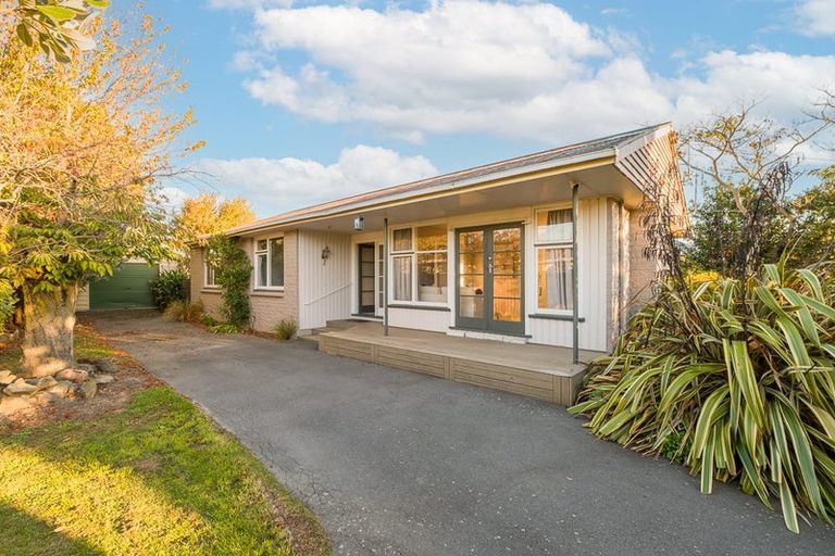 Photo of property in 35 Landy Street, Dallington, Christchurch, 8061