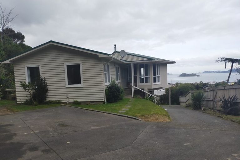 Photo of property in 68 Dowse Drive, Maungaraki, Lower Hutt, 5010