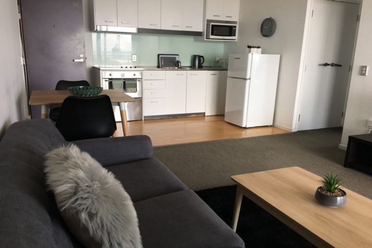 Photo of property in Zest Apartments, 817/72 Nelson Street, Auckland Central, Auckland, 1010