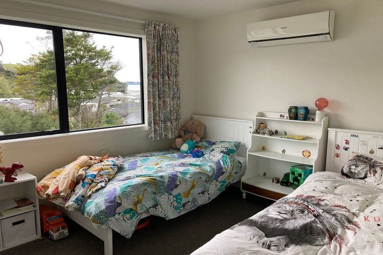 Photo of property in 9 Koru Place, Snells Beach, 0920