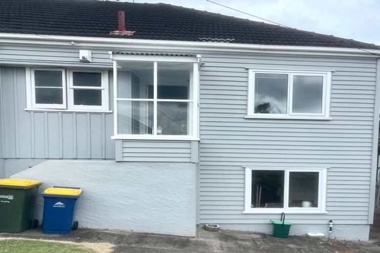 Photo of property in 164 Queen Street, Northcote Point, Auckland, 0627