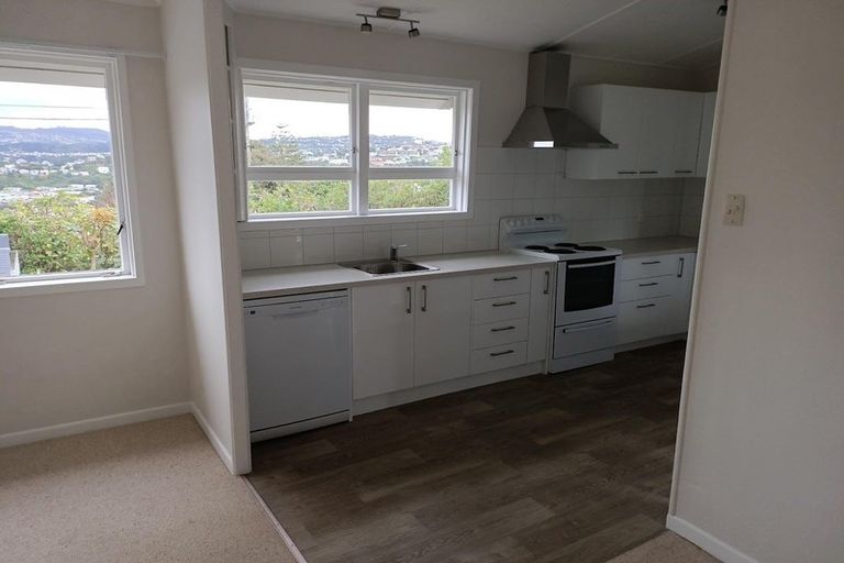 Photo of property in 164 Seatoun Heights Road, Seatoun, Wellington, 6022