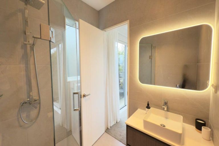 Photo of property in 144 Arran Point Parade, Orewa, 0931