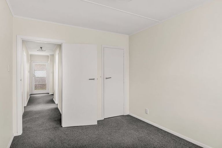 Photo of property in 24 Churchill Crescent, Te Hapara, Gisborne, 4010