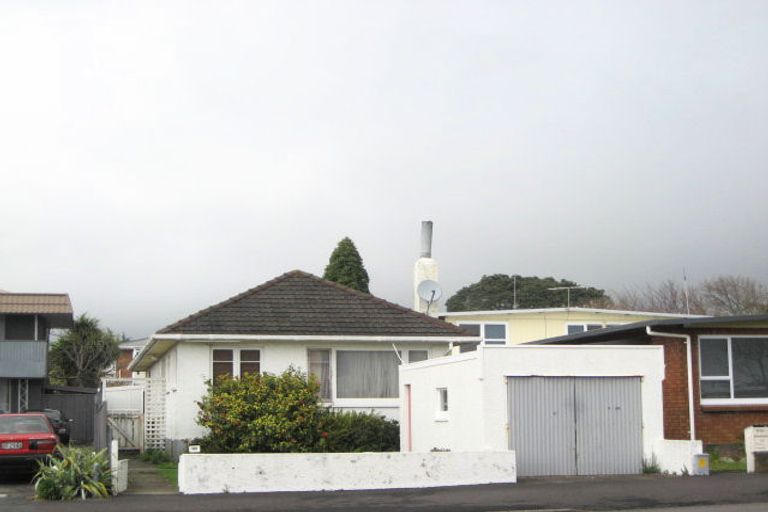 Photo of property in 380 Devon Street East, Strandon, New Plymouth, 4312