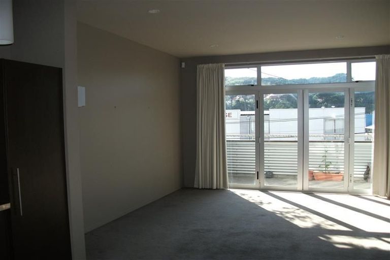 Photo of property in Mondrian Townhouses, 6/24 Hanson Street, Mount Cook, Wellington, 6021