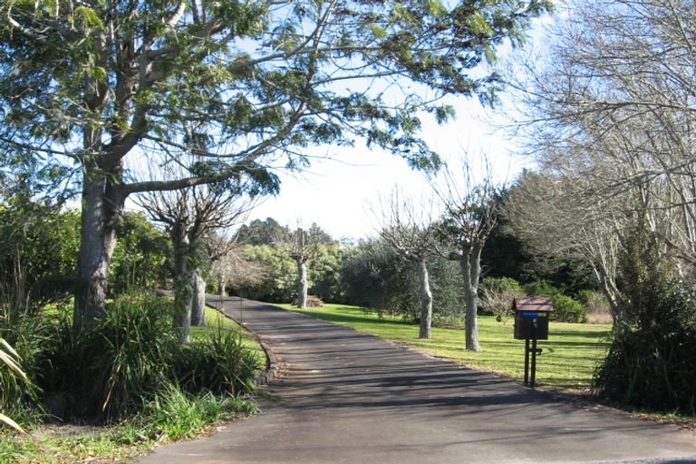 Photo of property in 6 Totara Place, Kerikeri, 0230