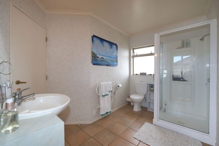 Photo of property in 2/6 Scannell Street, Havelock North, 4130