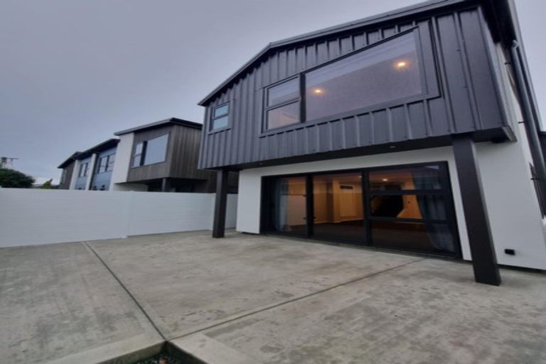 Photo of property in 2b Harley Grove, Boulcott, Lower Hutt, 5010